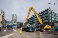 910611 Afbeelding van de werkzaamheden ten behoeve van het opnieuw aanleggen van de Stadsbuitengracht te Utrecht, ter ...